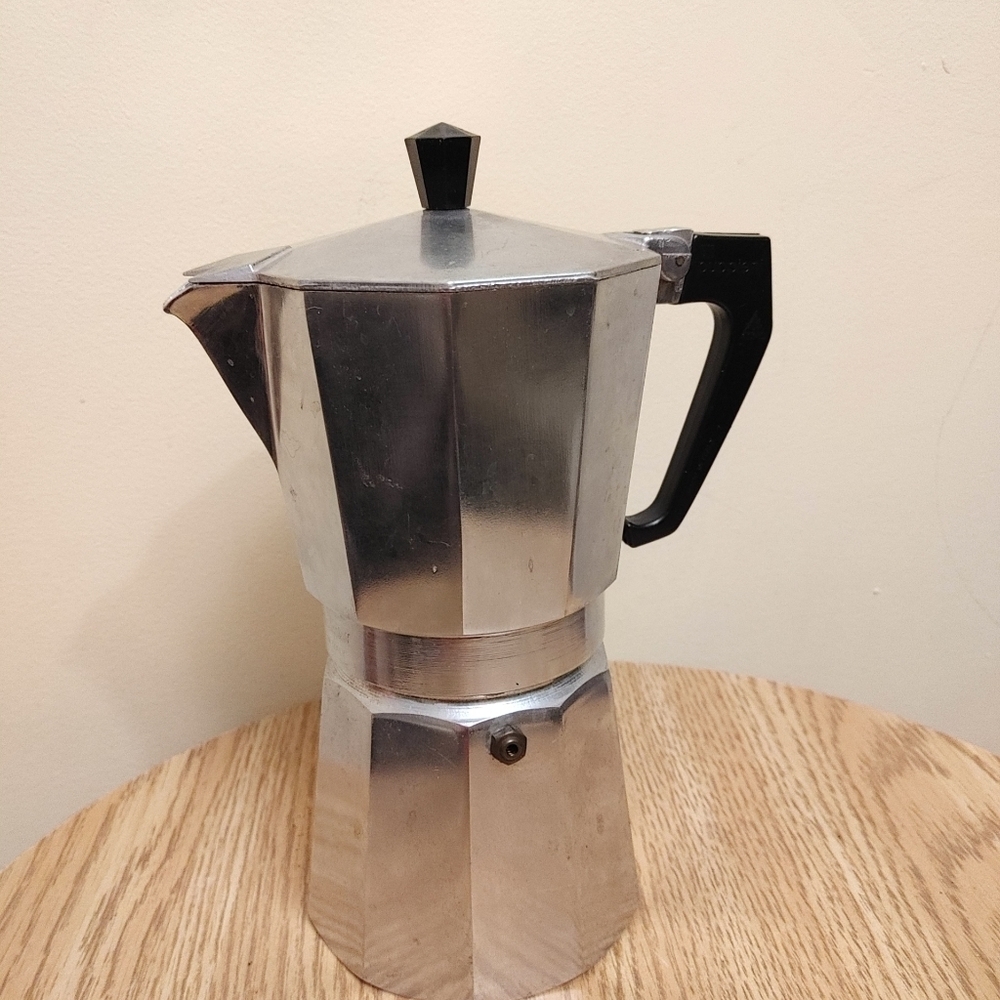 Near new Andorra Express Expresso Coffee Maker Italy Aluminum Vintage Cups 16oz